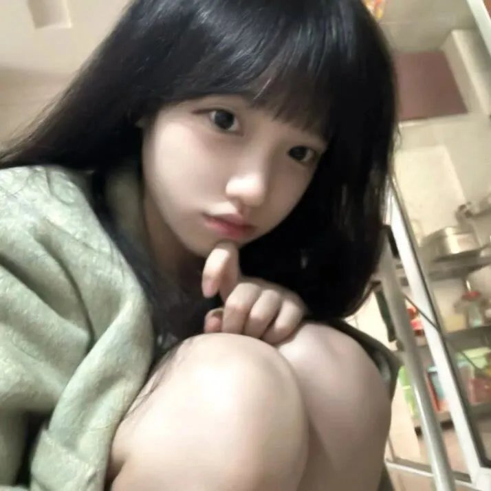 纸月亮